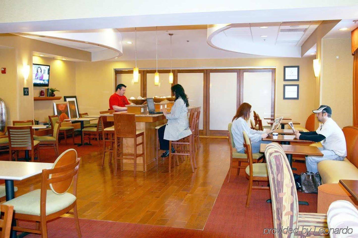 Hampton Inn Petersburg - Southpark Mall Colonial Heights Ngoại thất bức ảnh