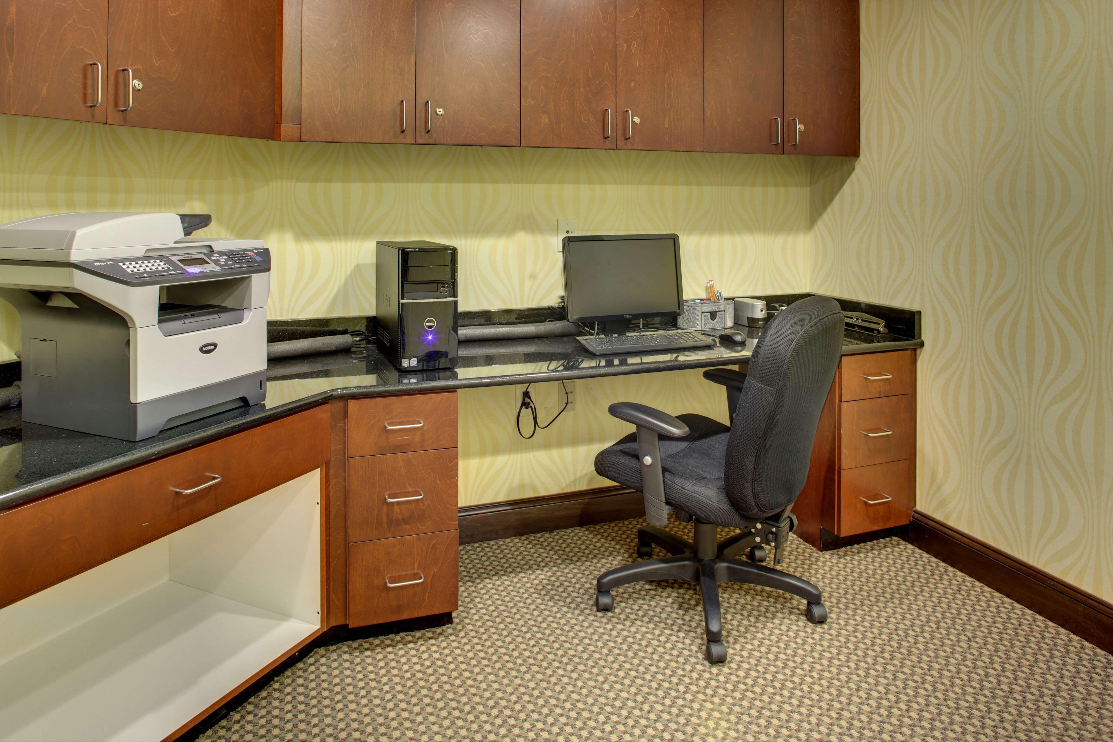 Hampton Inn Petersburg - Southpark Mall Colonial Heights Kinh doanh bức ảnh