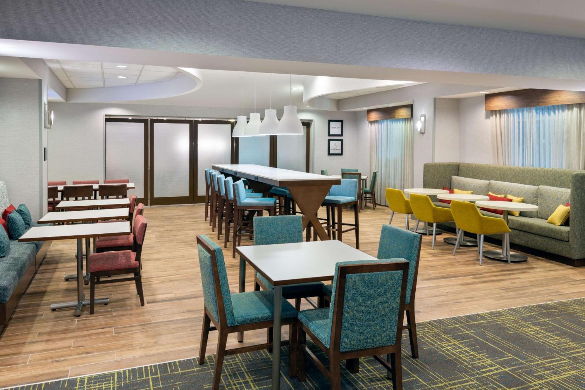 Hampton Inn Petersburg - Southpark Mall Colonial Heights Ngoại thất bức ảnh