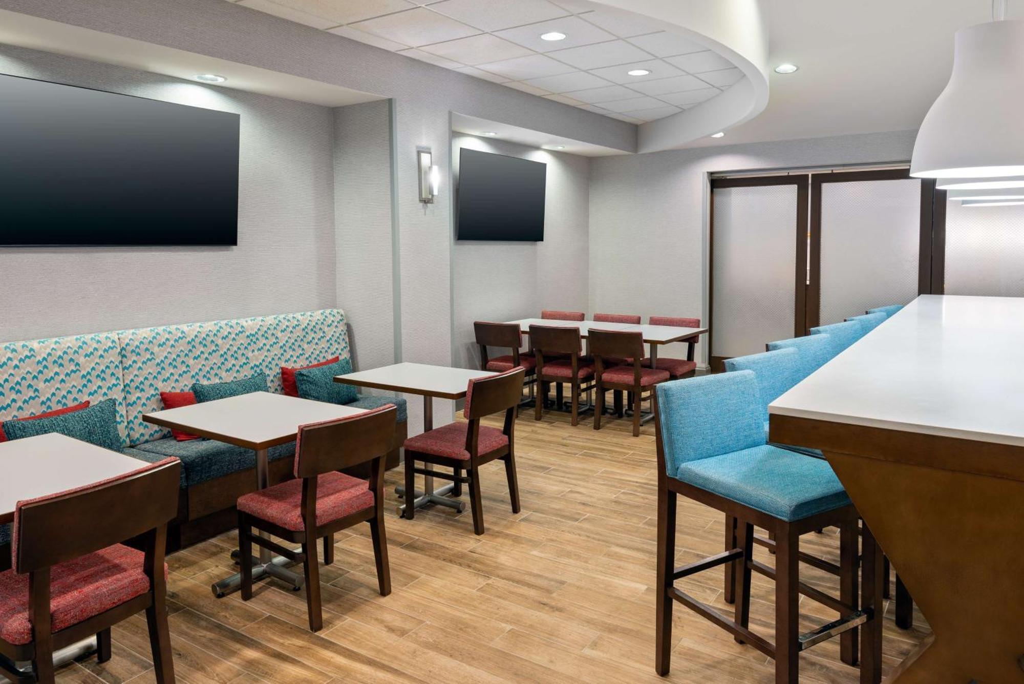 Hampton Inn Petersburg - Southpark Mall Colonial Heights Ngoại thất bức ảnh